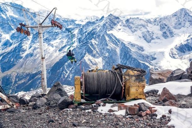 Engineering-in-high-altitude-cold-and-extreme-regions
