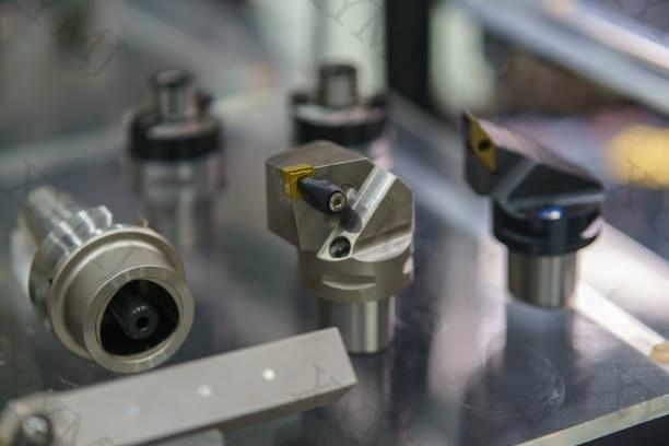 Cutting Tools Machine